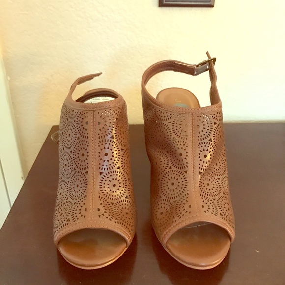 Wedges - Picture 1 of 5